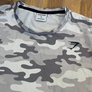 Gymshark gray camo design shirt. XL